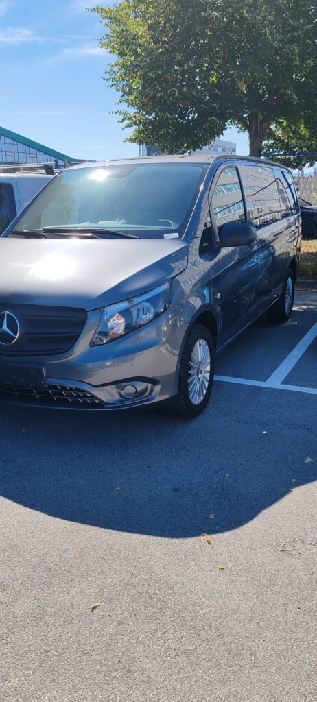Mercedes Vito 2023 01