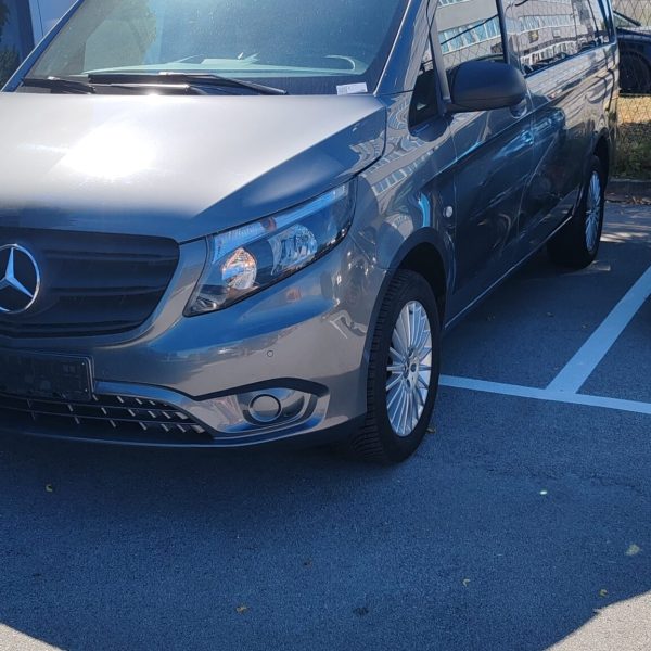 Mercedes Vito 2023 01